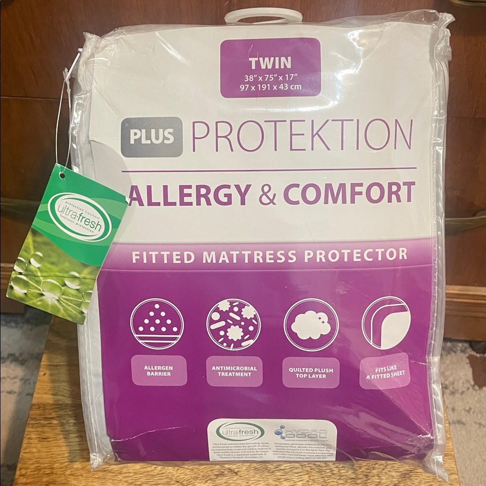 💕 Twin size Fitted Mattress Protector